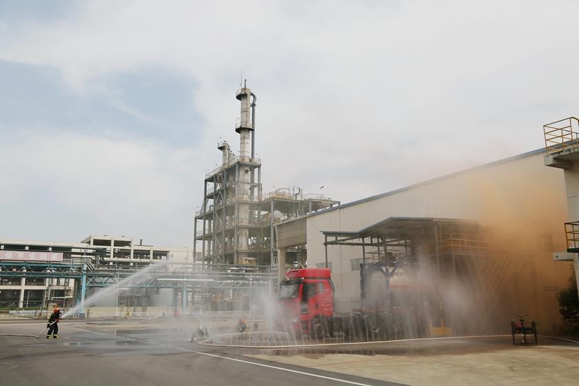 1562045006536489.jpg 氯气泄漏演练 (2)_副本.jpg