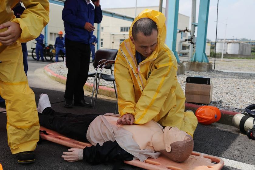 1562045016993279.jpg 氯气泄漏演练 (1)_副本.jpg