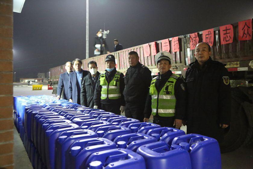 1580523834551774.jpg 连夜运输2.jpg